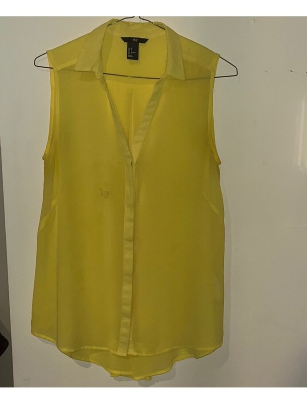 Sleeveless top